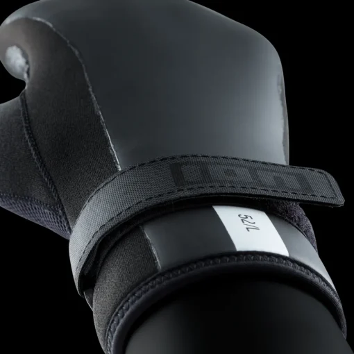 Arctic Gloves